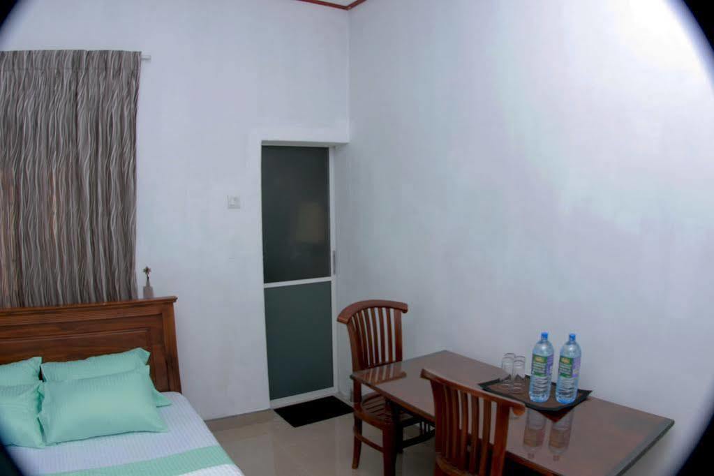 The Hermitage Negombo Kurana Katunayaka Exterior photo